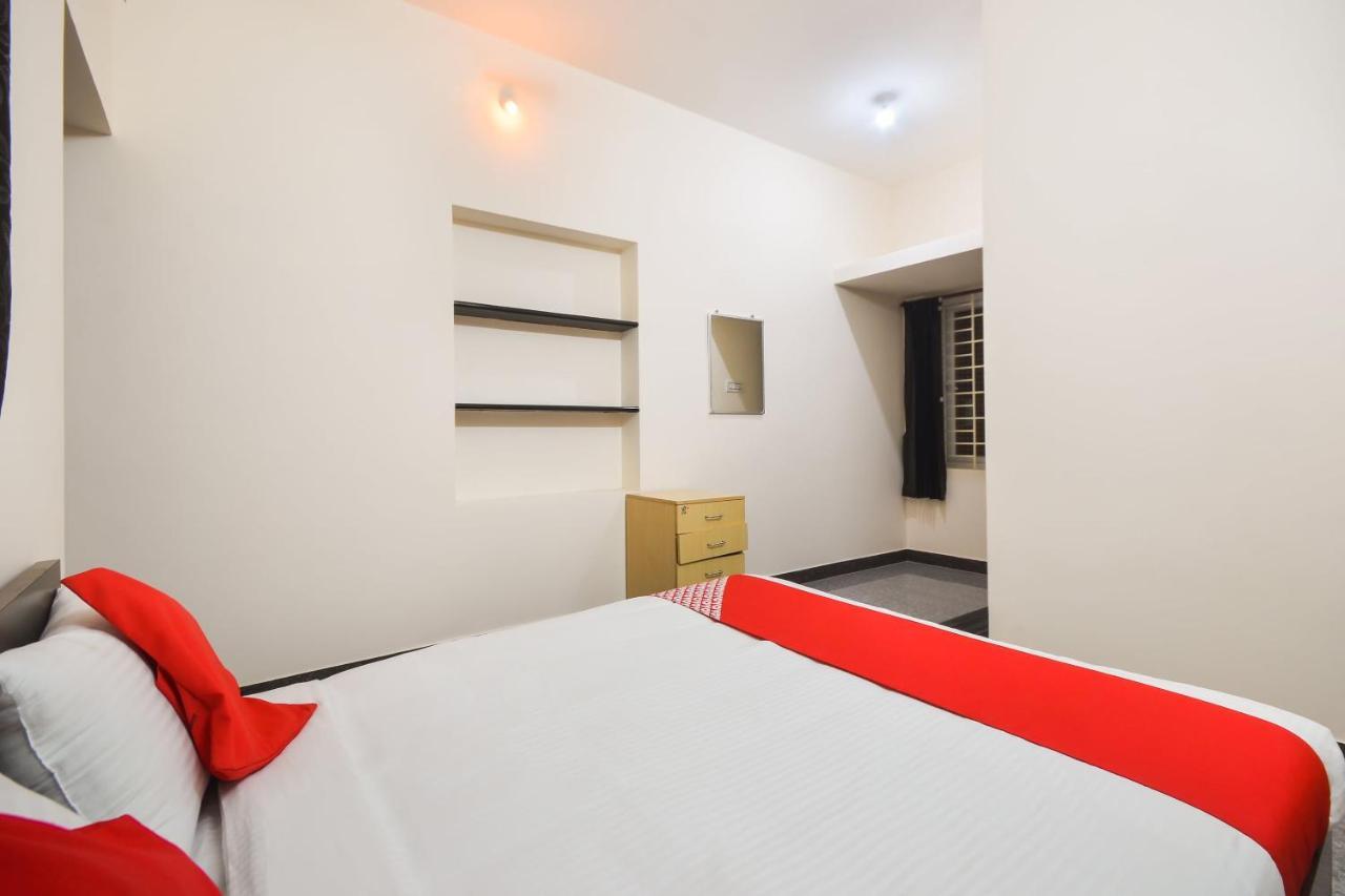 Отель Oyo 70250 Royal Residency Namakkal Экстерьер фото