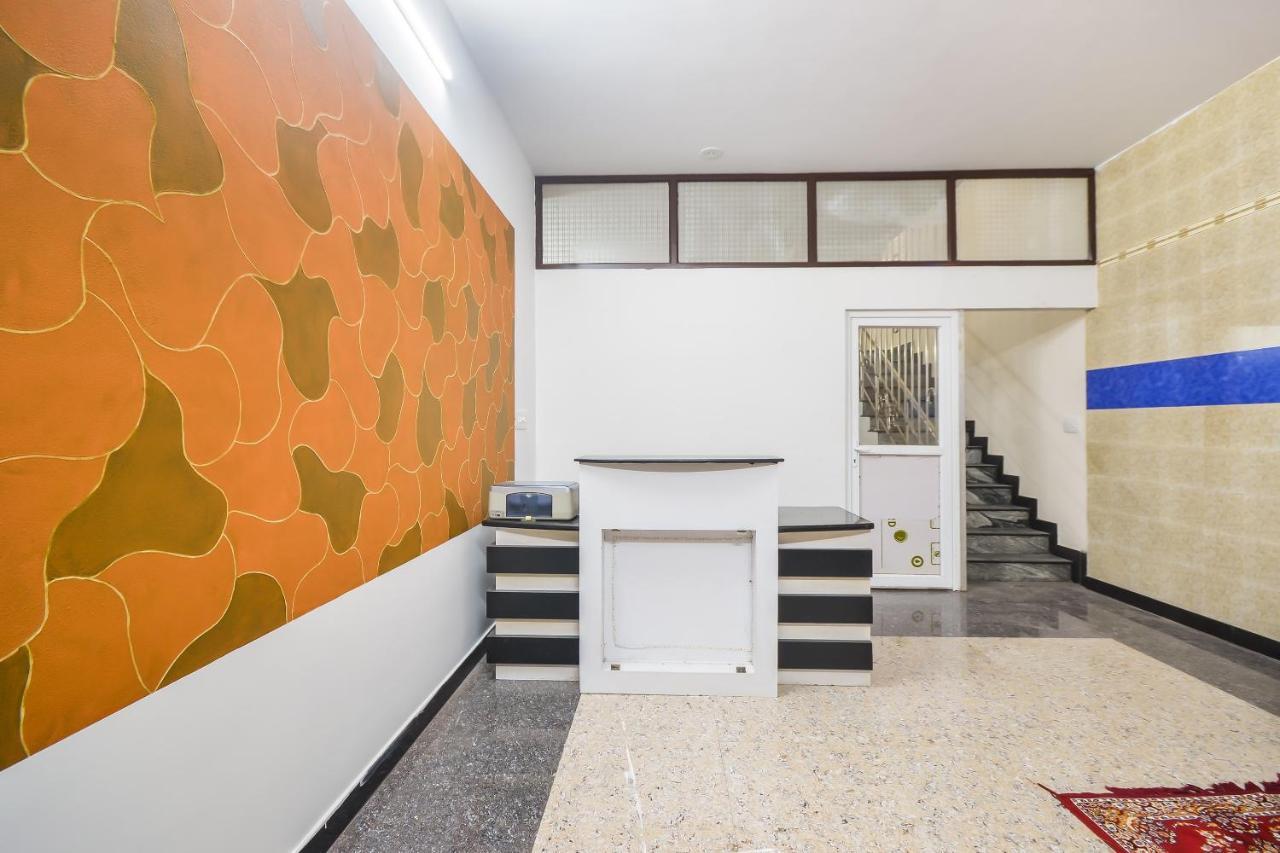 Отель Oyo 70250 Royal Residency Namakkal Экстерьер фото